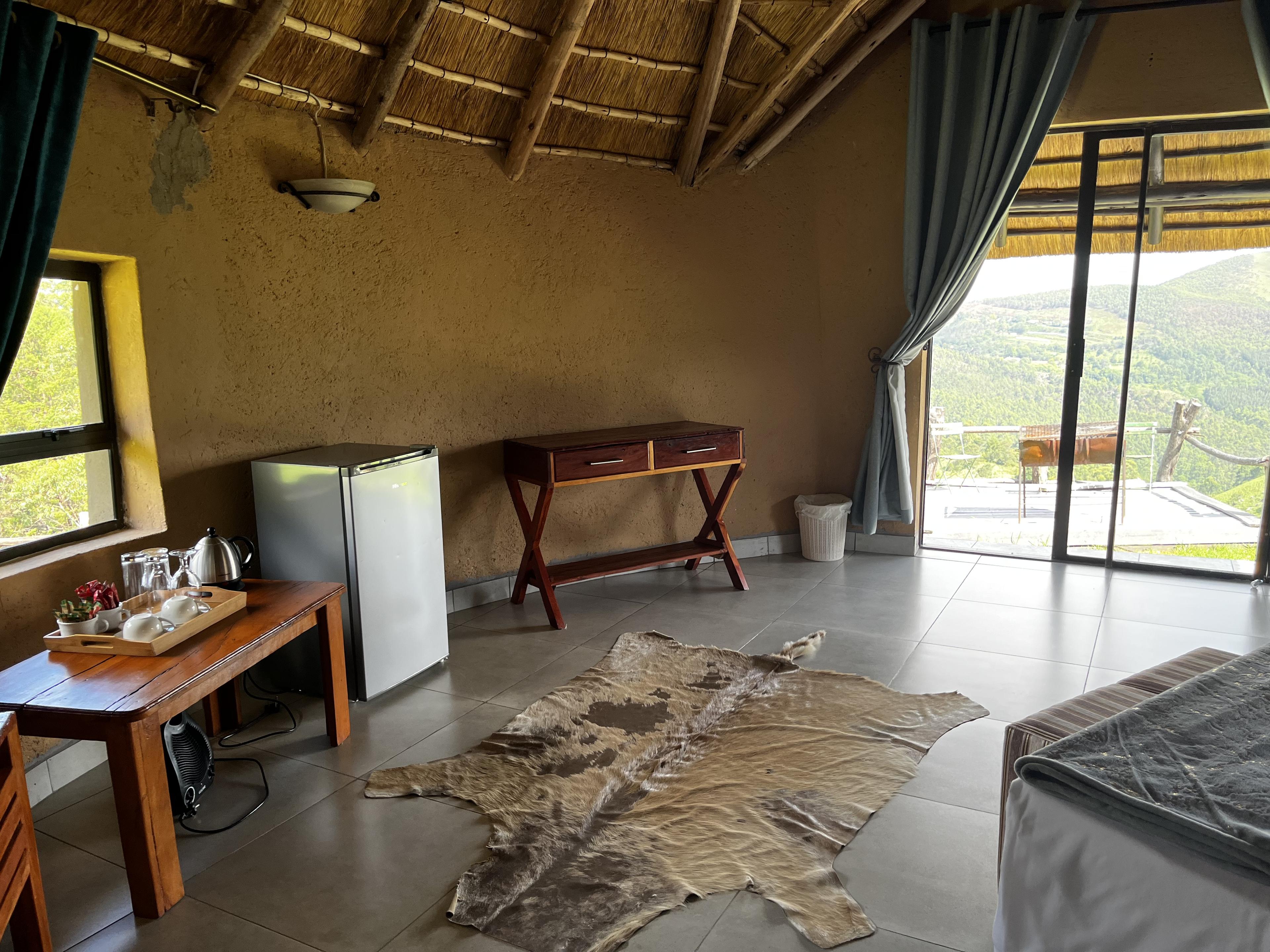 Gogo's Chalet — Main Bedroom 3 (Large)